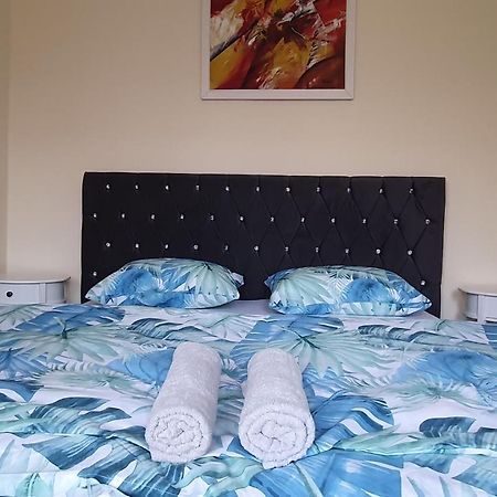 拉迪亚Apartament Estera公寓 外观 照片