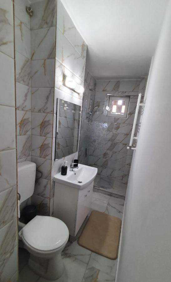 拉迪亚Apartament Estera公寓 外观 照片